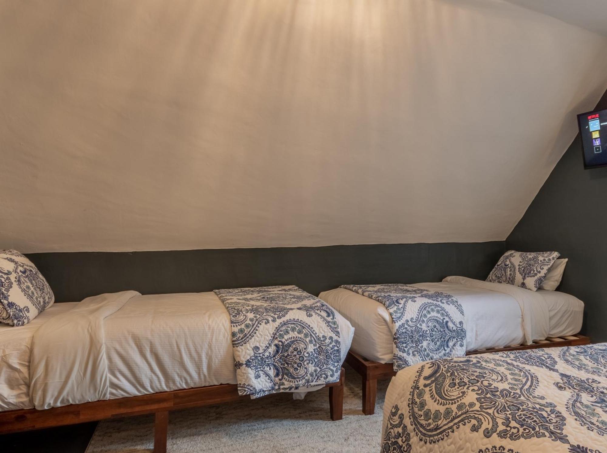 Cranmore Mountain Lodge Bed & Breakfast 北康威 客房 照片