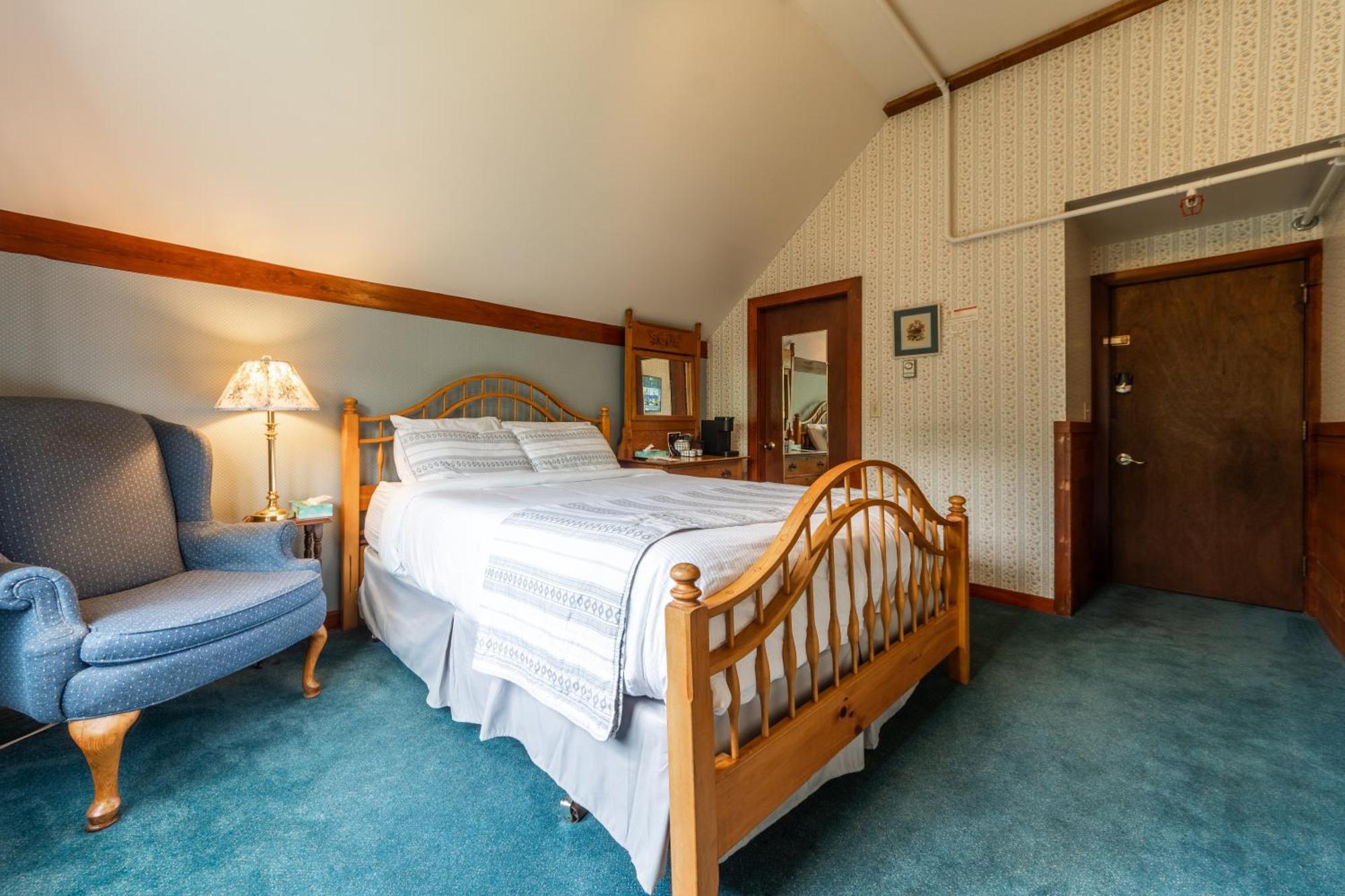 Cranmore Mountain Lodge Bed & Breakfast 北康威 客房 照片