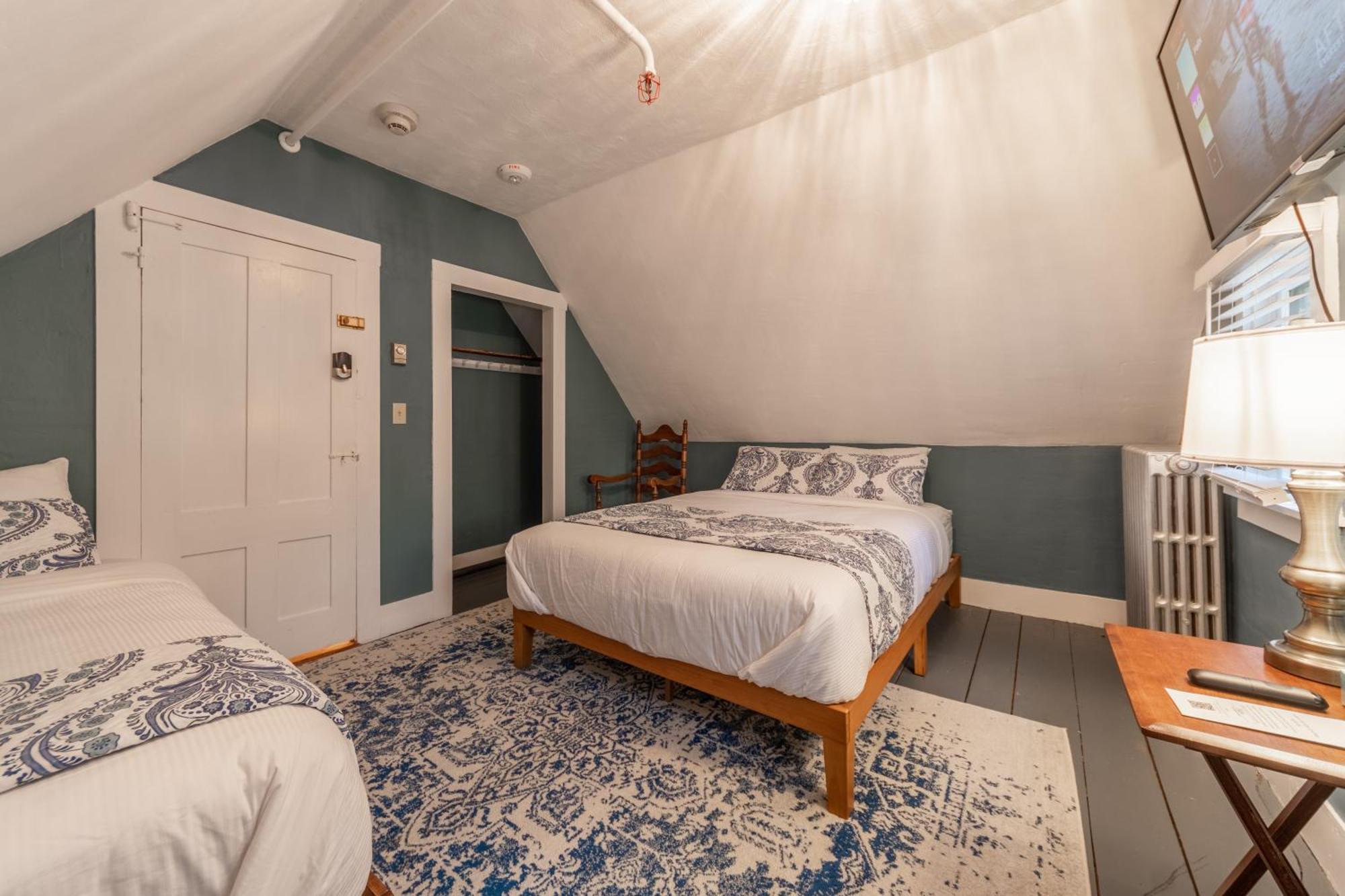 Cranmore Mountain Lodge Bed & Breakfast 北康威 客房 照片